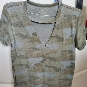 American Eagle Camo Top!